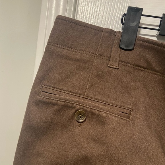 Haggar Mens Size 40x32 Brown Elastic Comfort Waist Stretch No Iron Chino Pants - Picture 6 of 9